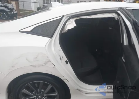 2021 Honda Civic Ex z USA, uszkodzony, nr VIN 19XFC1F35ME001960